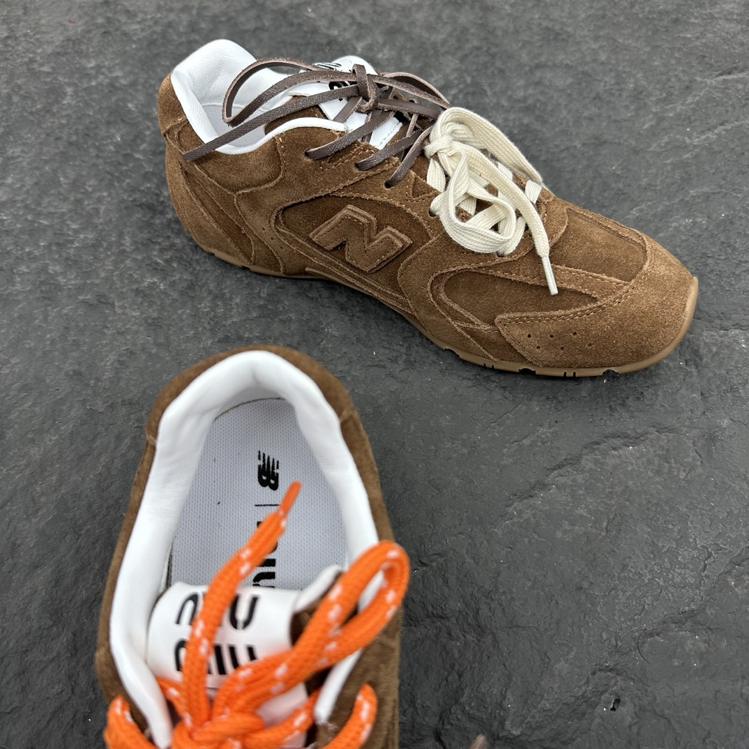 MiuMiu x New Balance Sneaker Size 35-46