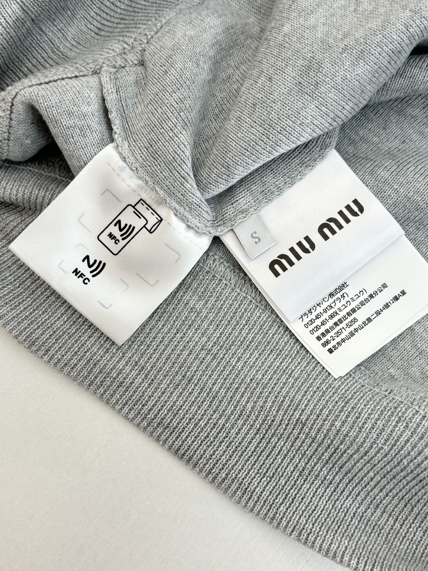 MiuMiu Unisex Sweatshirt Size S-L