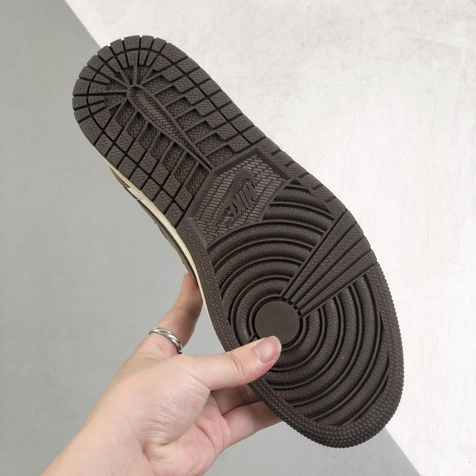 Nike Air Jordan 1 Low Top Sneakers Shoes Gr. 36-46