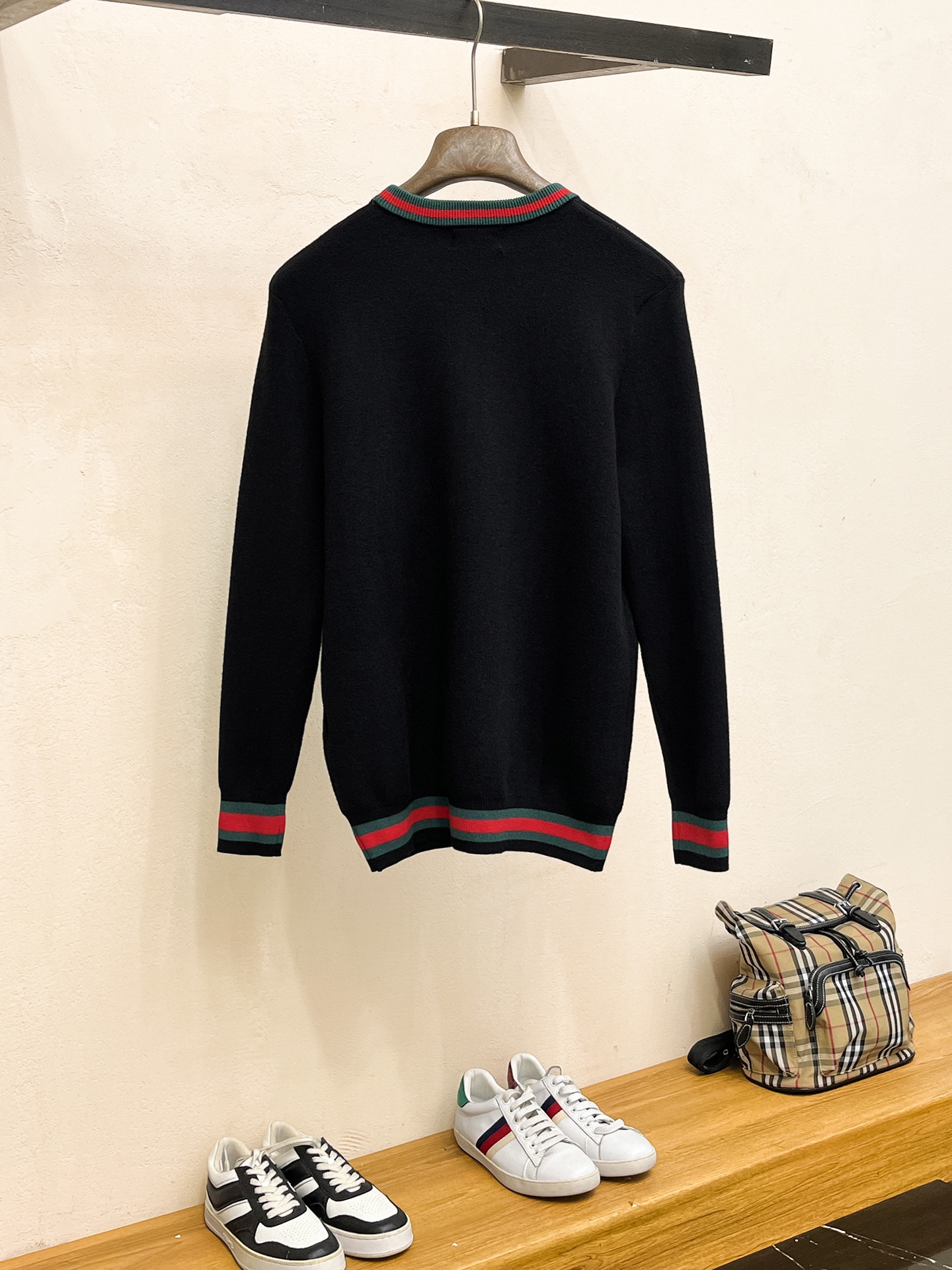 Gucci Unisex Sweatshirt Size M-XXXL