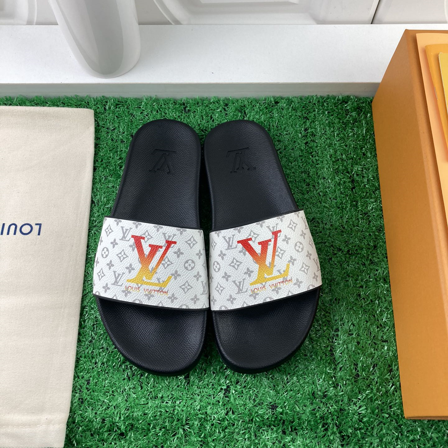 Louis Vuitton 2024ss Candy Series Slippers Size 36-45