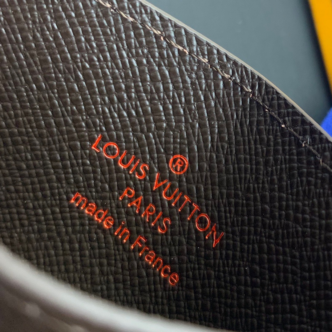 Louis Vuitton Card Holder Size 11*7*0.5cm M60703 M61733 M81022 M69171 N61722 M69161