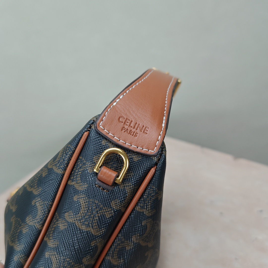 Celine 25ss Lulu Shoulder Bags Size 24*21*5cm