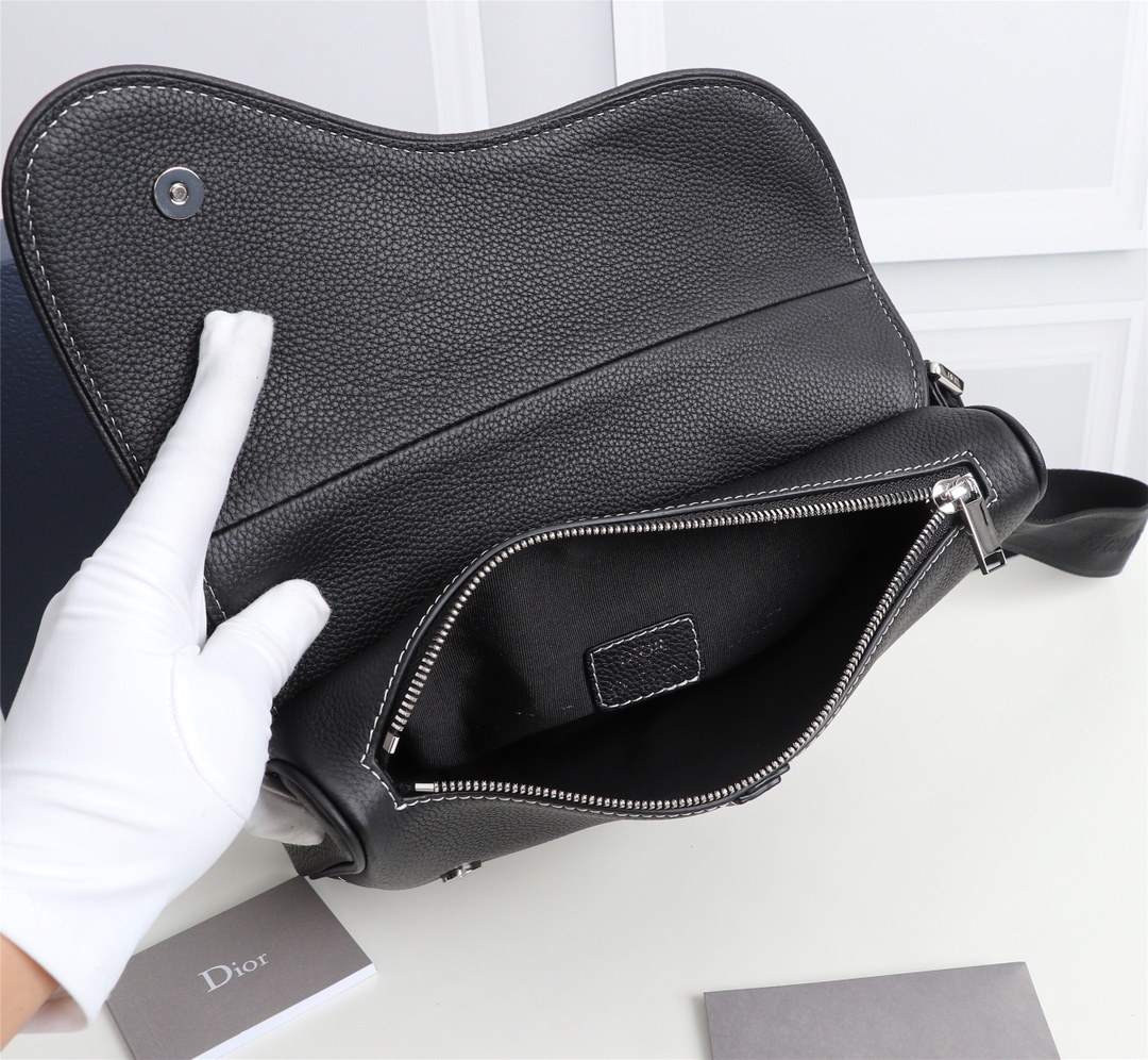 Dior Saddle Mens Shoulder Bags 26*19*4.5cm