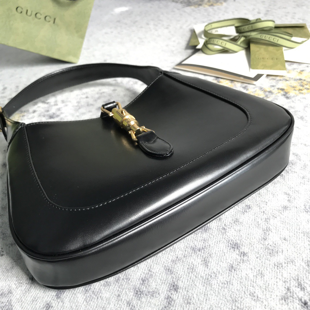 Gucci GG Horsebit 1961 Women Shoulder Bags 2-Size