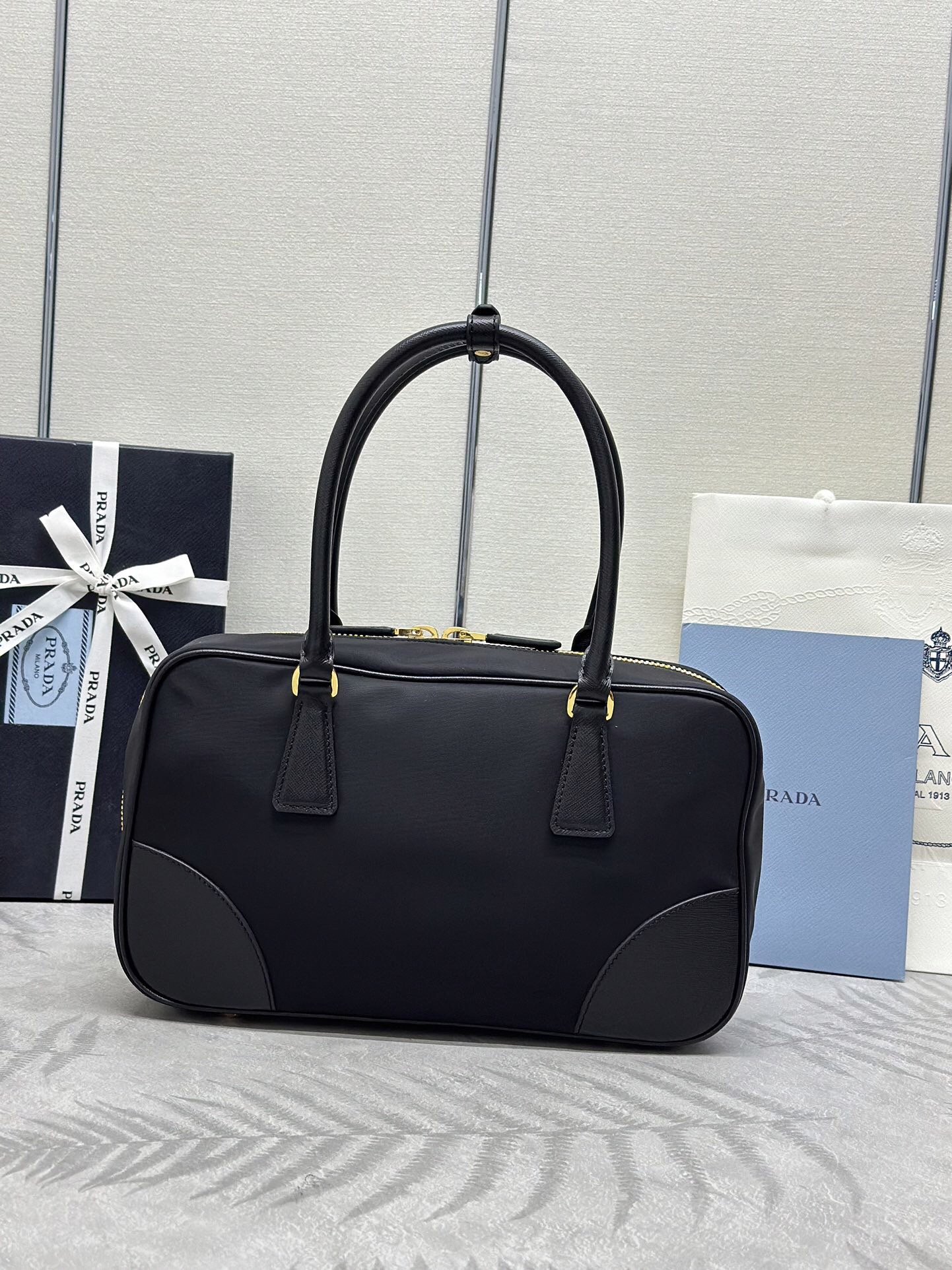 Prada 1BB115 Re-Edition 1978 Medium Re-Nylon Handbag Size 30*17.5*9cm