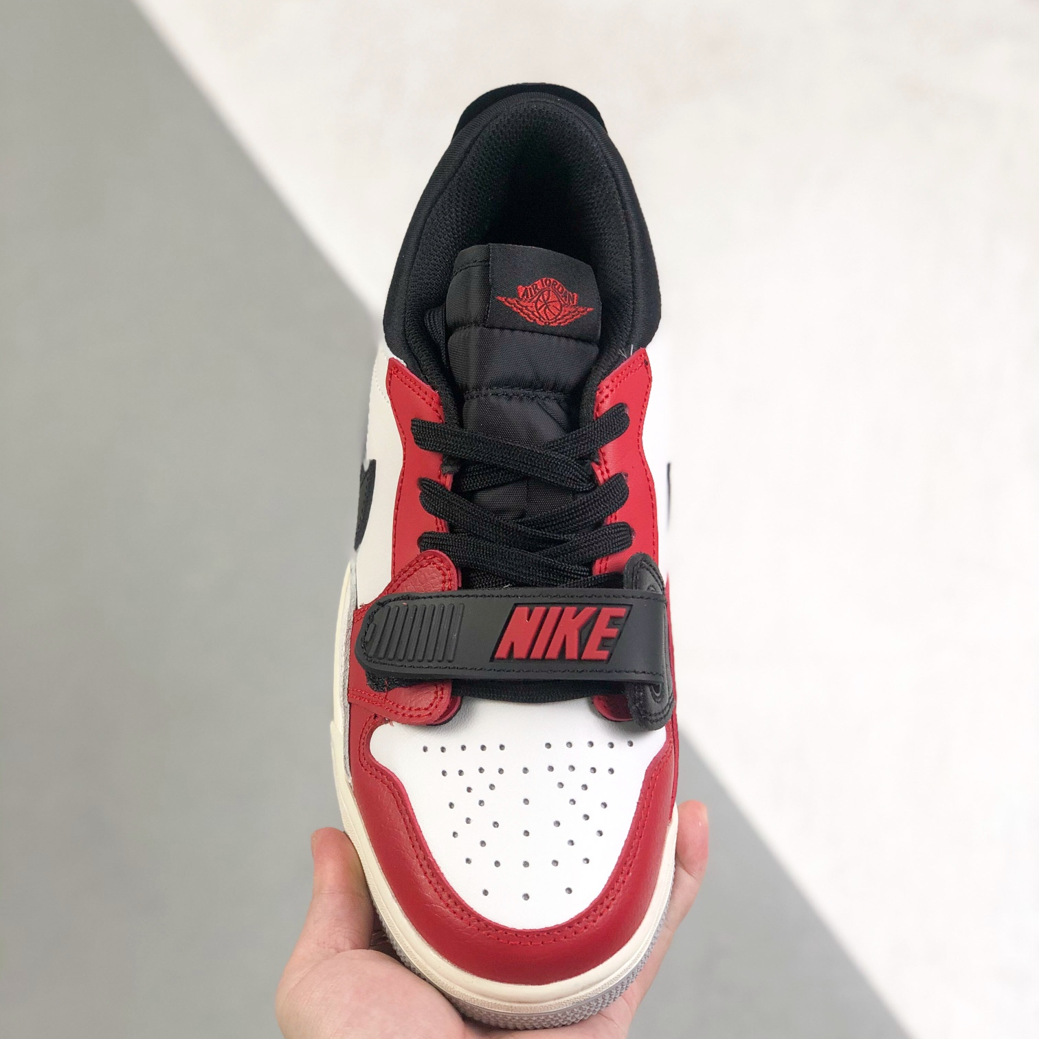 Nike Air Jordan 1 Low Top Sneakers Shoes Gr. 36-46