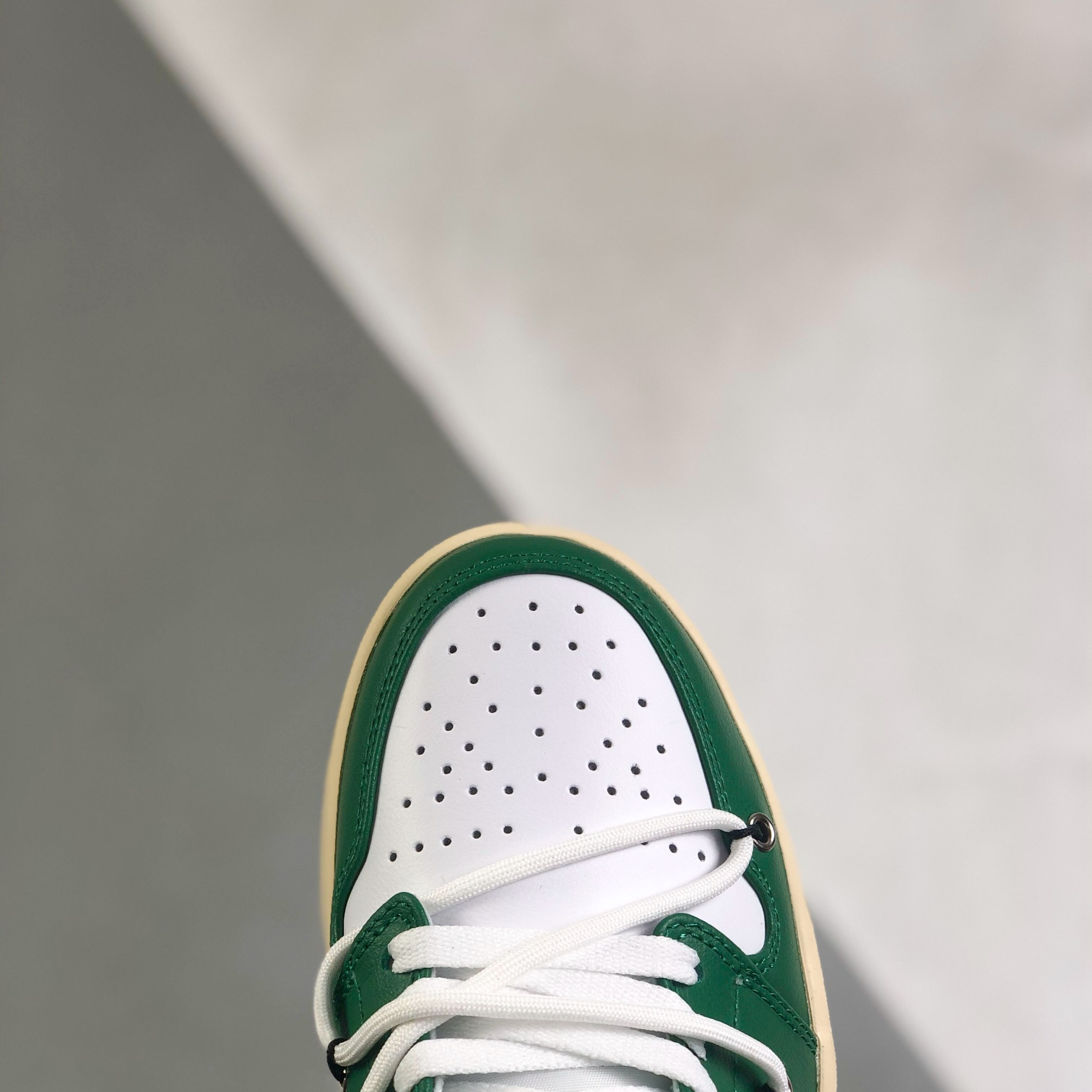 Nike Air Jordan 1 x OFF White Low Top Sneakers Shoes Gr. 36-46