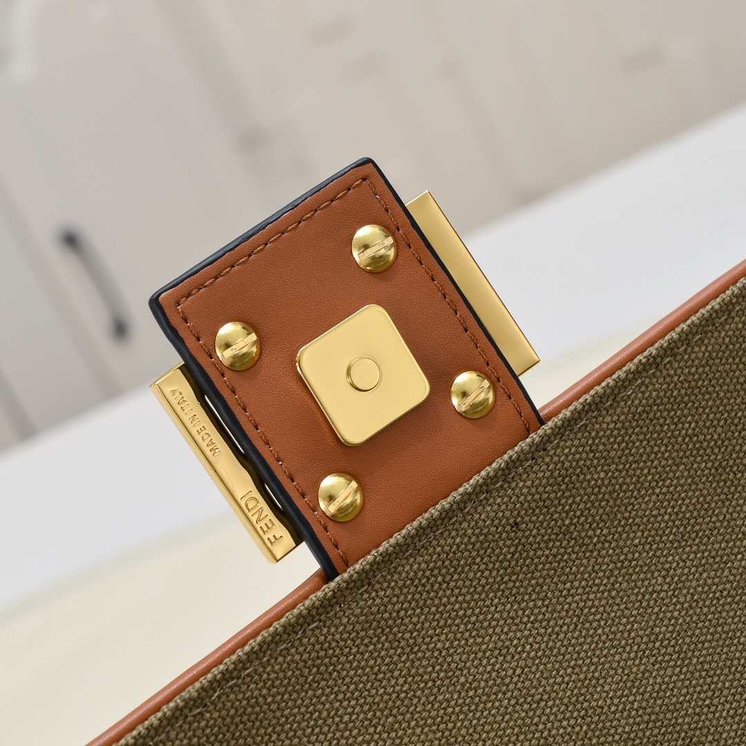 Fendi Baguette FF Shoulder Bags 27*6*14cm