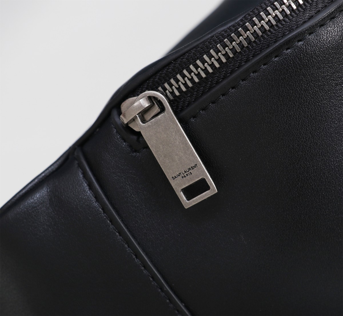 YSL Classic Women Shoulder Bags Size 25*14*3.5cm