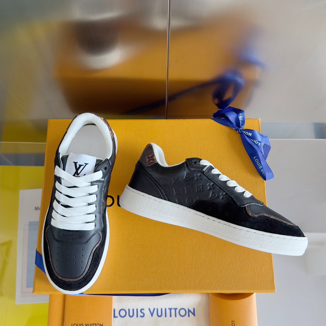 Louis Vuitton LV Stadium Sneaker Size 36-45