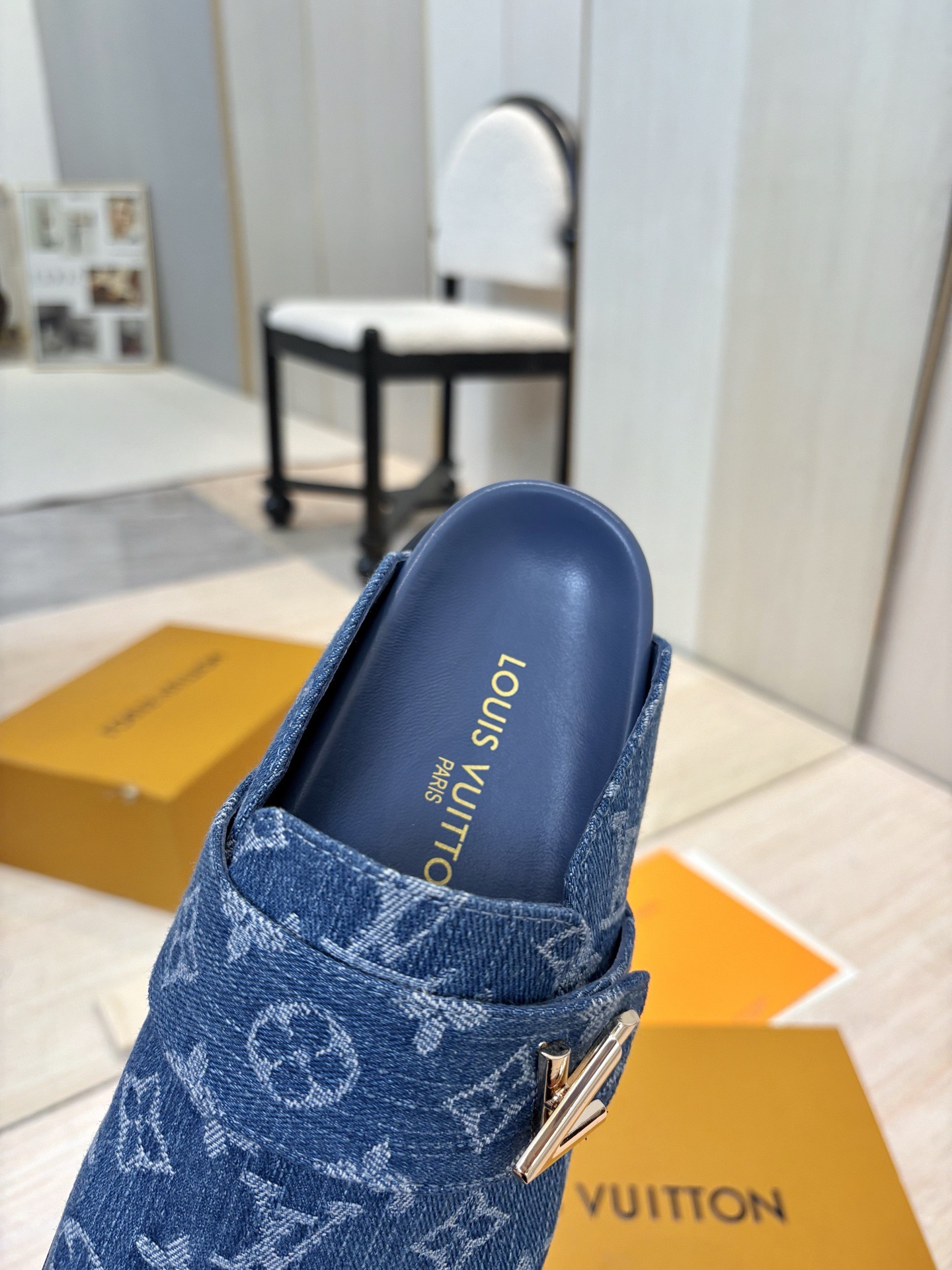 Louis Vuitton Pool Pillow Flat Comfort Slippers Size 36-45