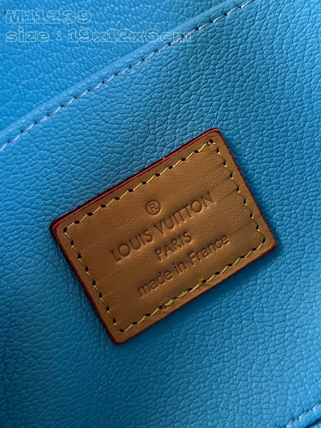 Louis Vuitton M11239 Pochette Cosmétique PM Size 19*12*6cm