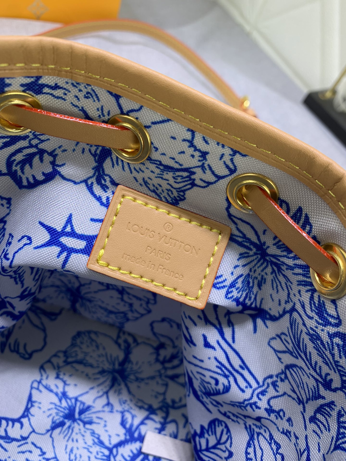 Louis Vuitton M83620 Nano Noé Shoulder Bag Size 13*16*10cm