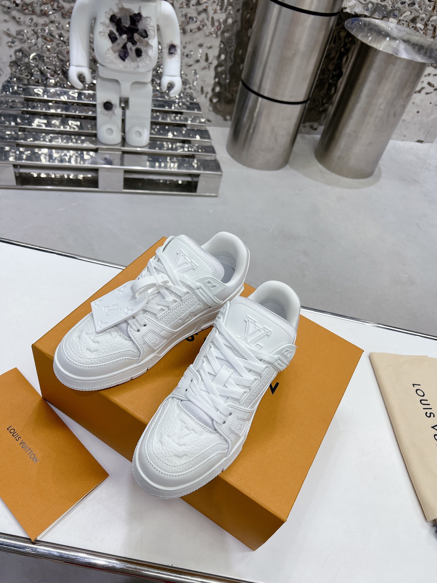 Louis Vuitton Trainer Sneaker White Size 36-46