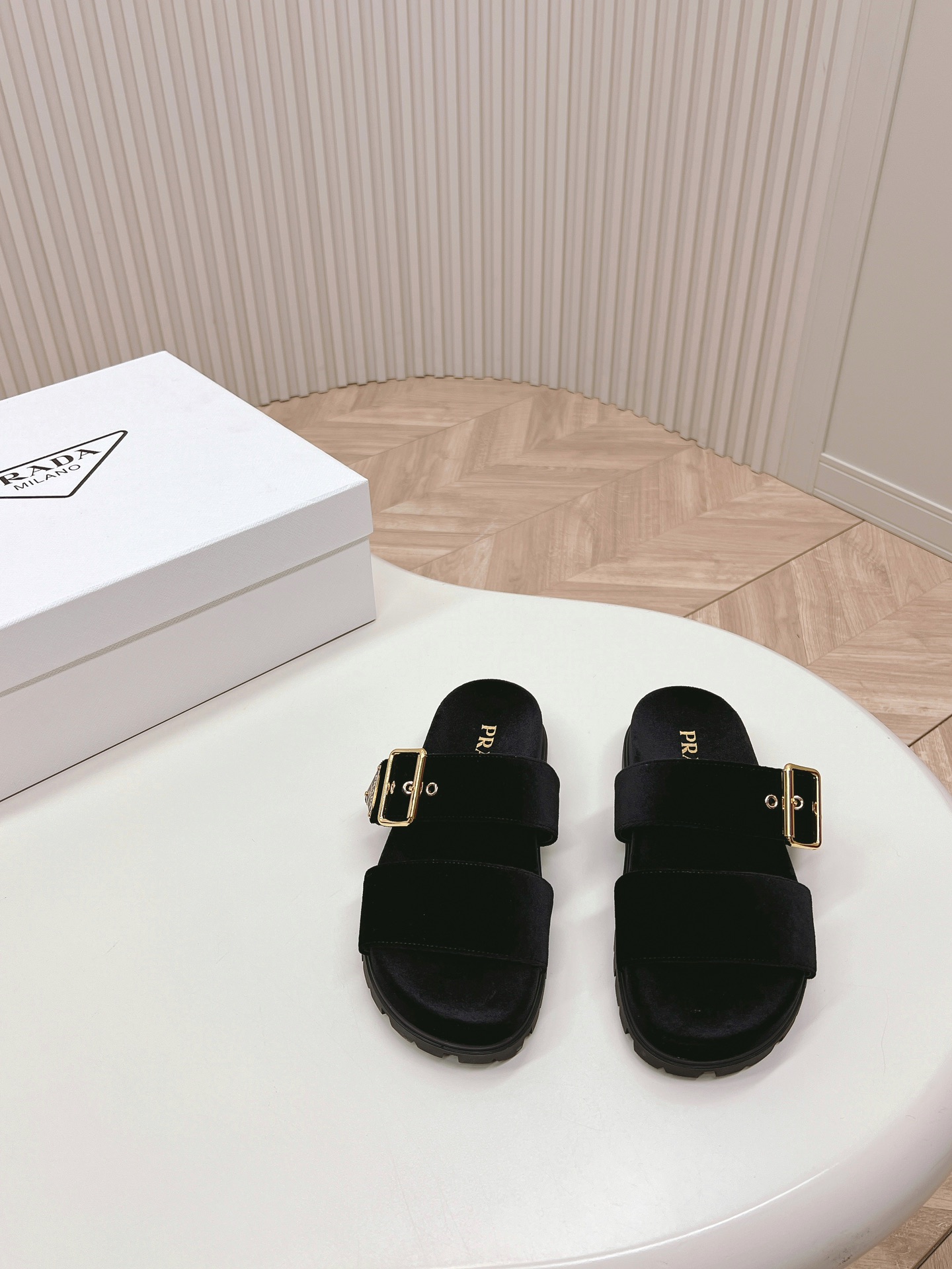 Prada 2024ss Slippers Size 36-40