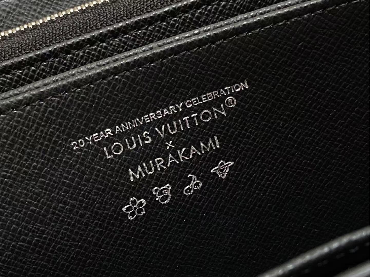 Louis Vuitton Women Wallet M13992 19.5*10.5*2.5cm