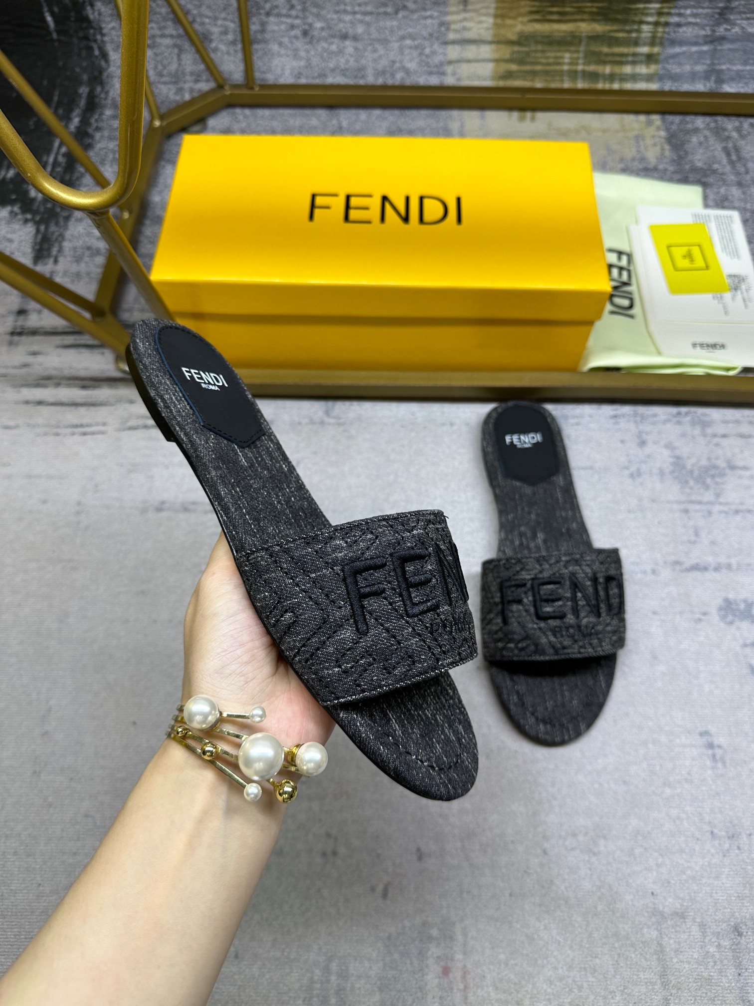 Fendi Slippers Size 36-42