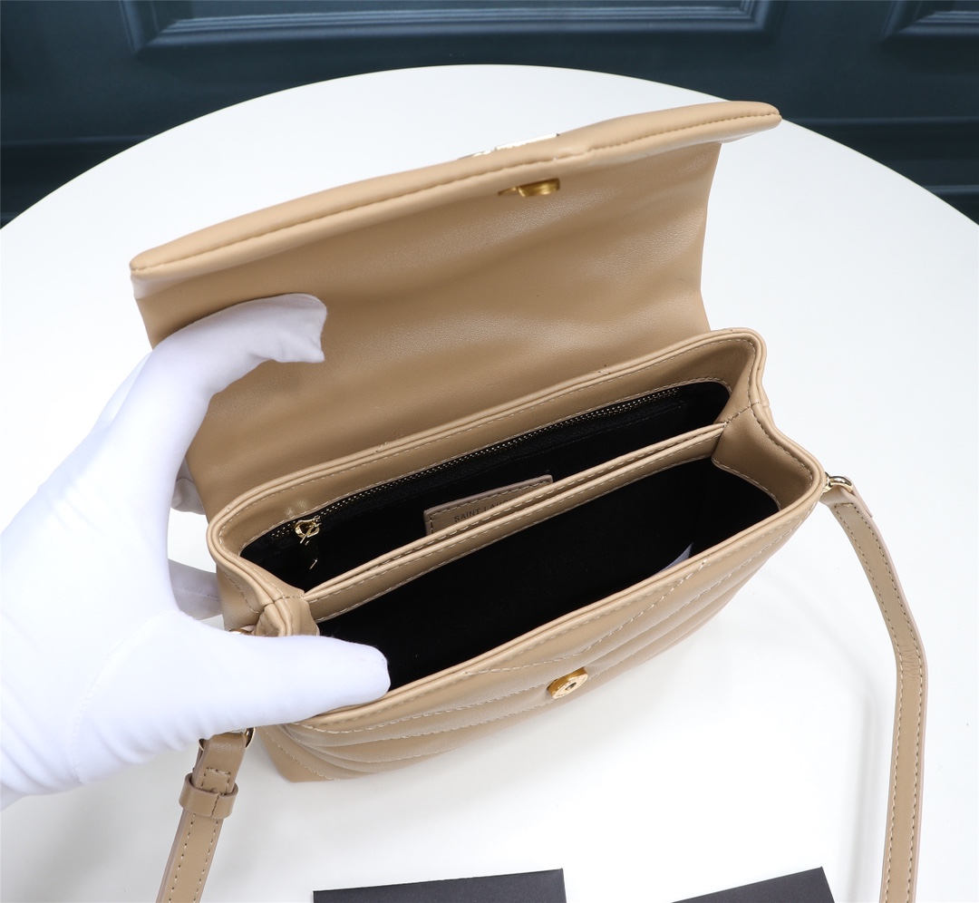 YSL Women Shoulder Bags Size 20cm