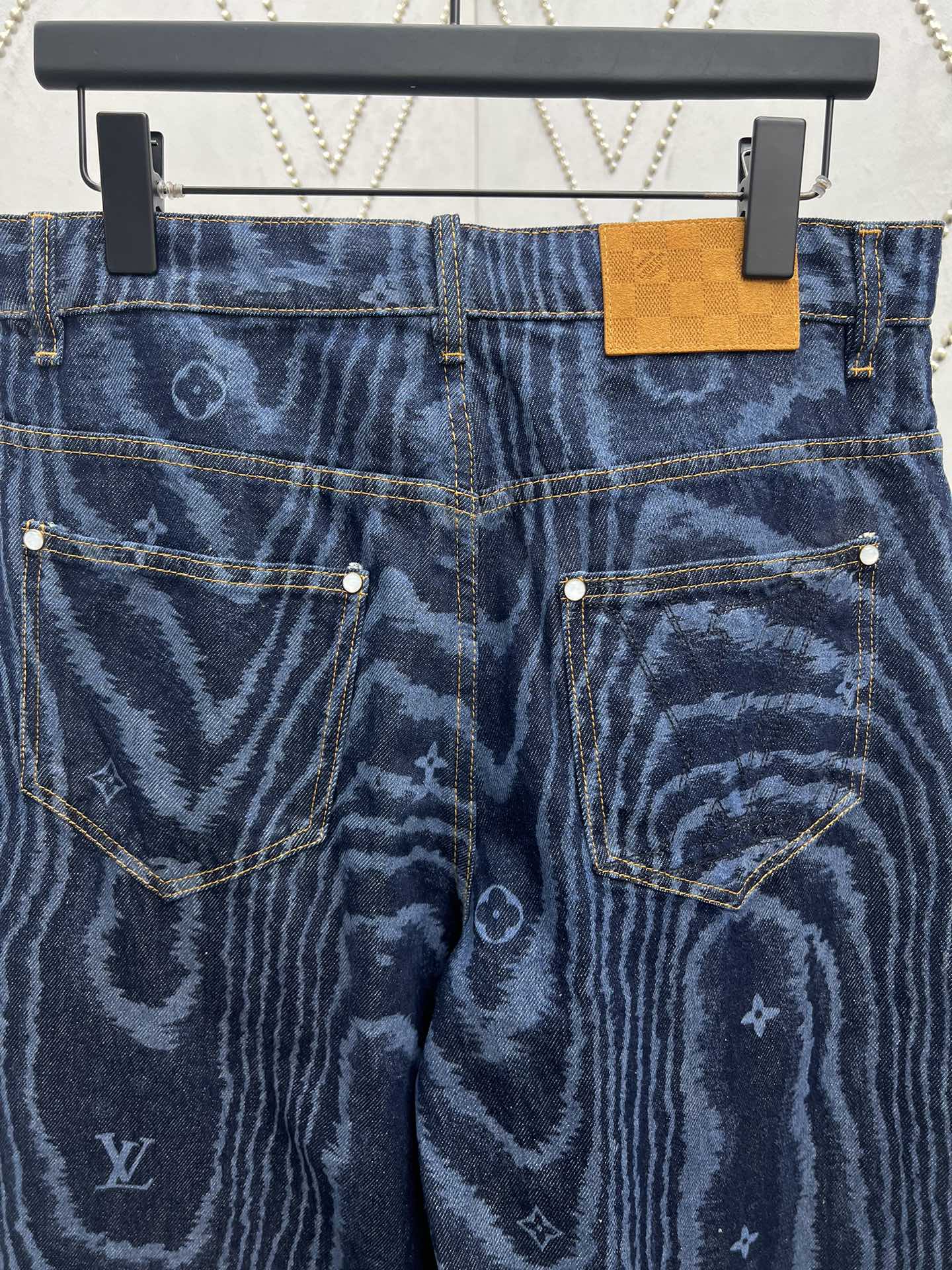 Louis Vuitton New Jeans Size S-XXL