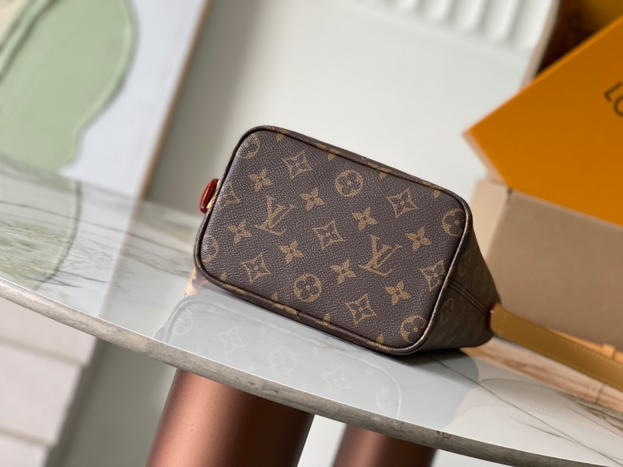 Louis Vuitton M12925 Women Shoulder Bags Size 16*18*12cm