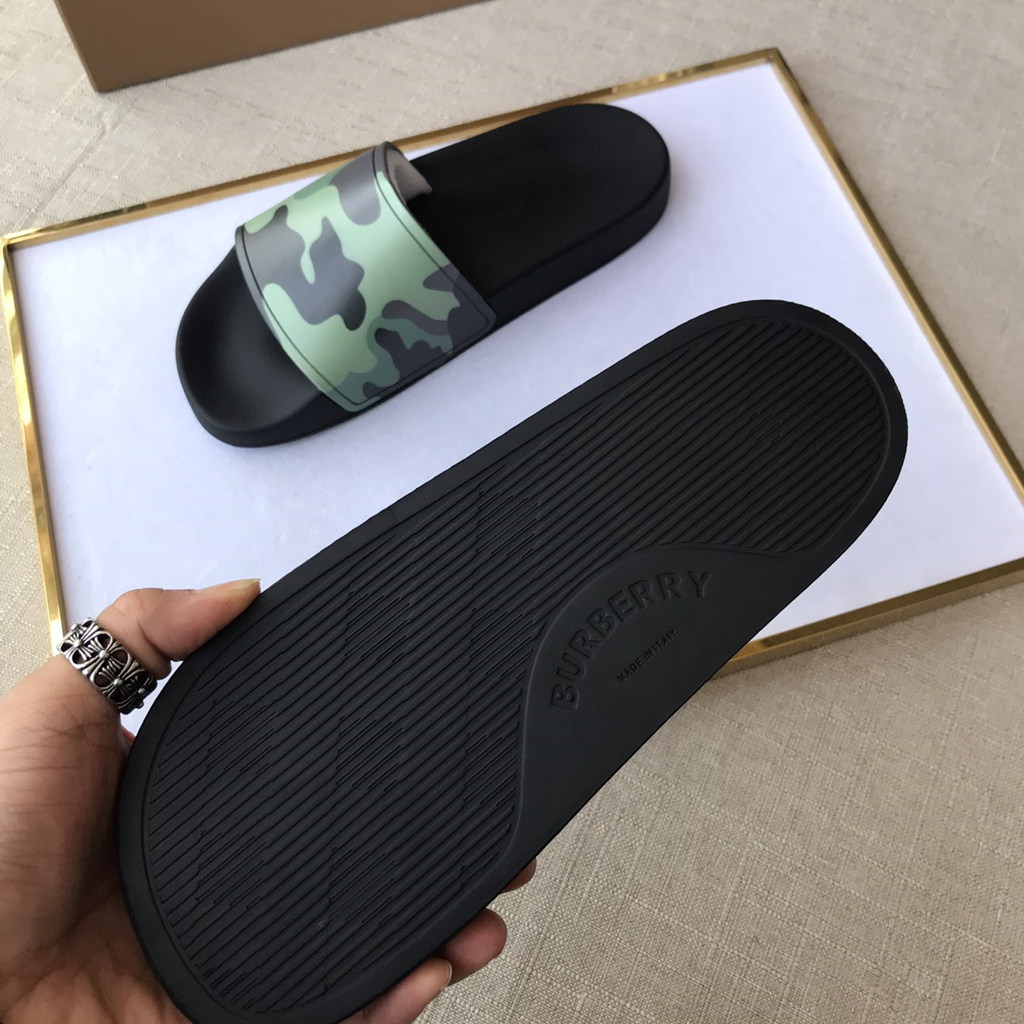 Burberry Mens Women Sandals Gr. 36-46