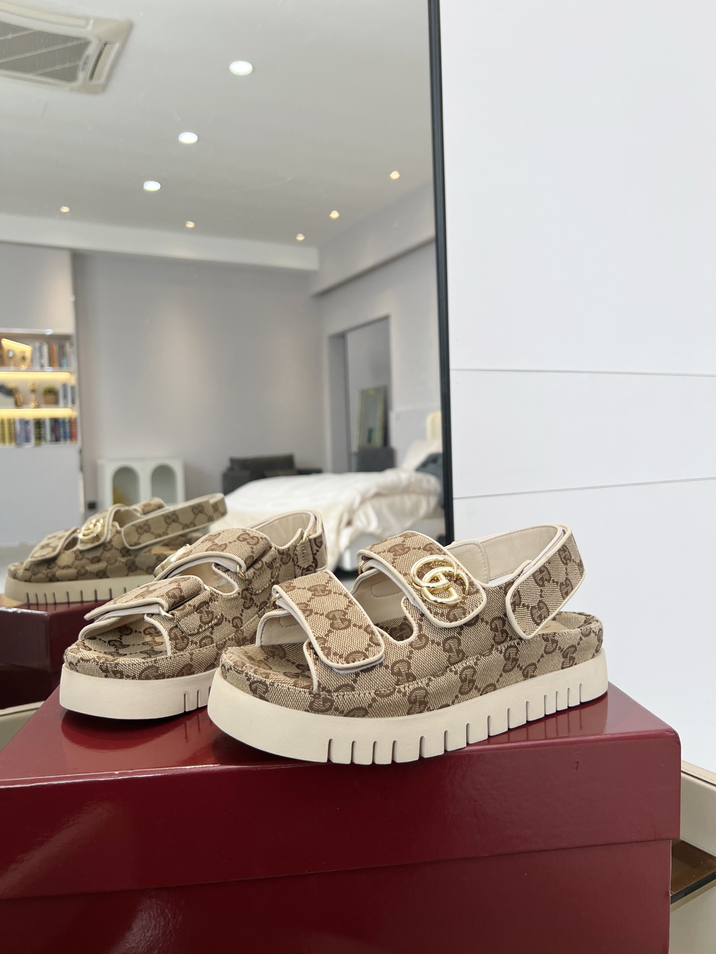 Gucci Women Thick soled Sandals Size 35-41