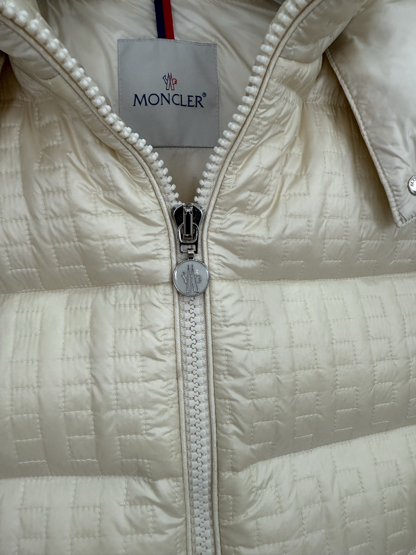 Moncler 25ss Gisors Unisex Down Jacket Size 0-3
