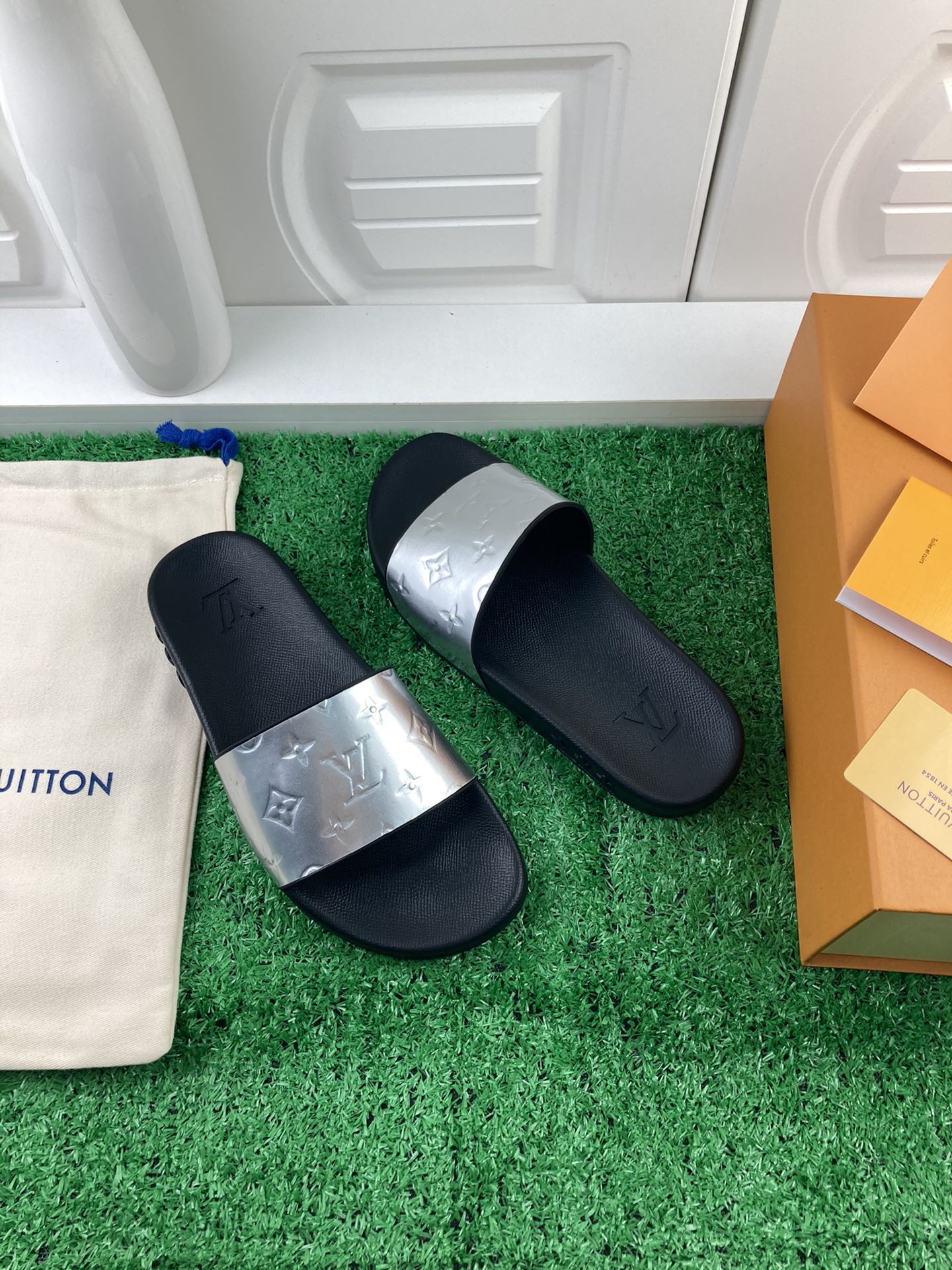Louis Vuitton 2024ss Candy Series Slippers Size 36-45