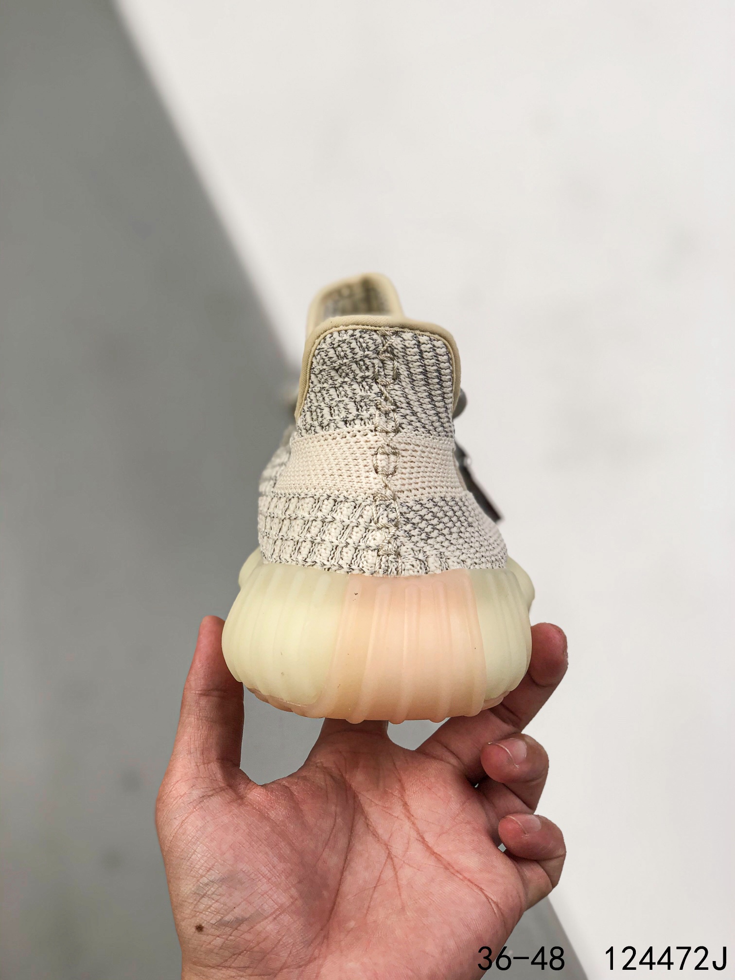 Yeezy 350 Boost 350 V2 Mens/Women Sneakers Shoes Light Yellow 36 - 45