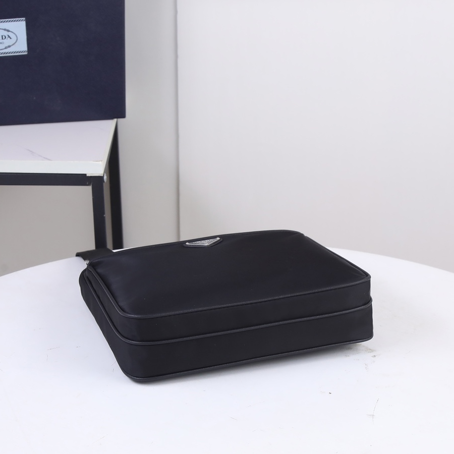 Prada 2VH118 Re-Nylon and Saffiano Leather Shoulder Bags Size 28*25*6cm