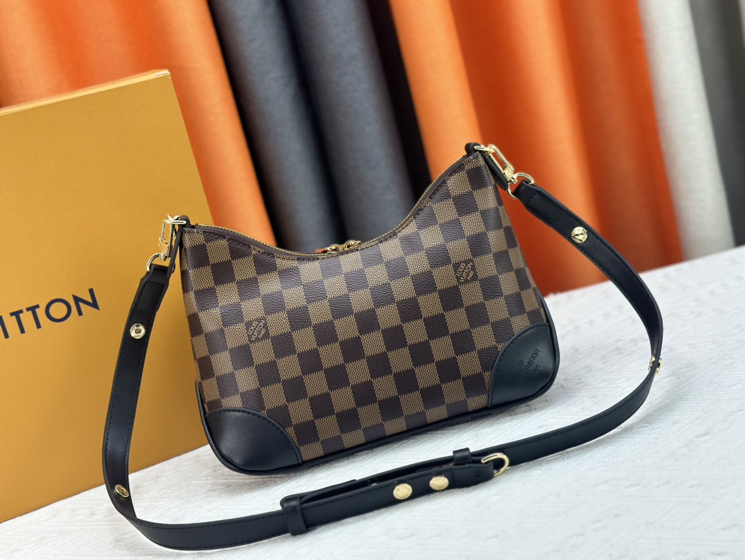 Louis Vuitton Odeon Monogram Women Bags Size 27*16*10cm