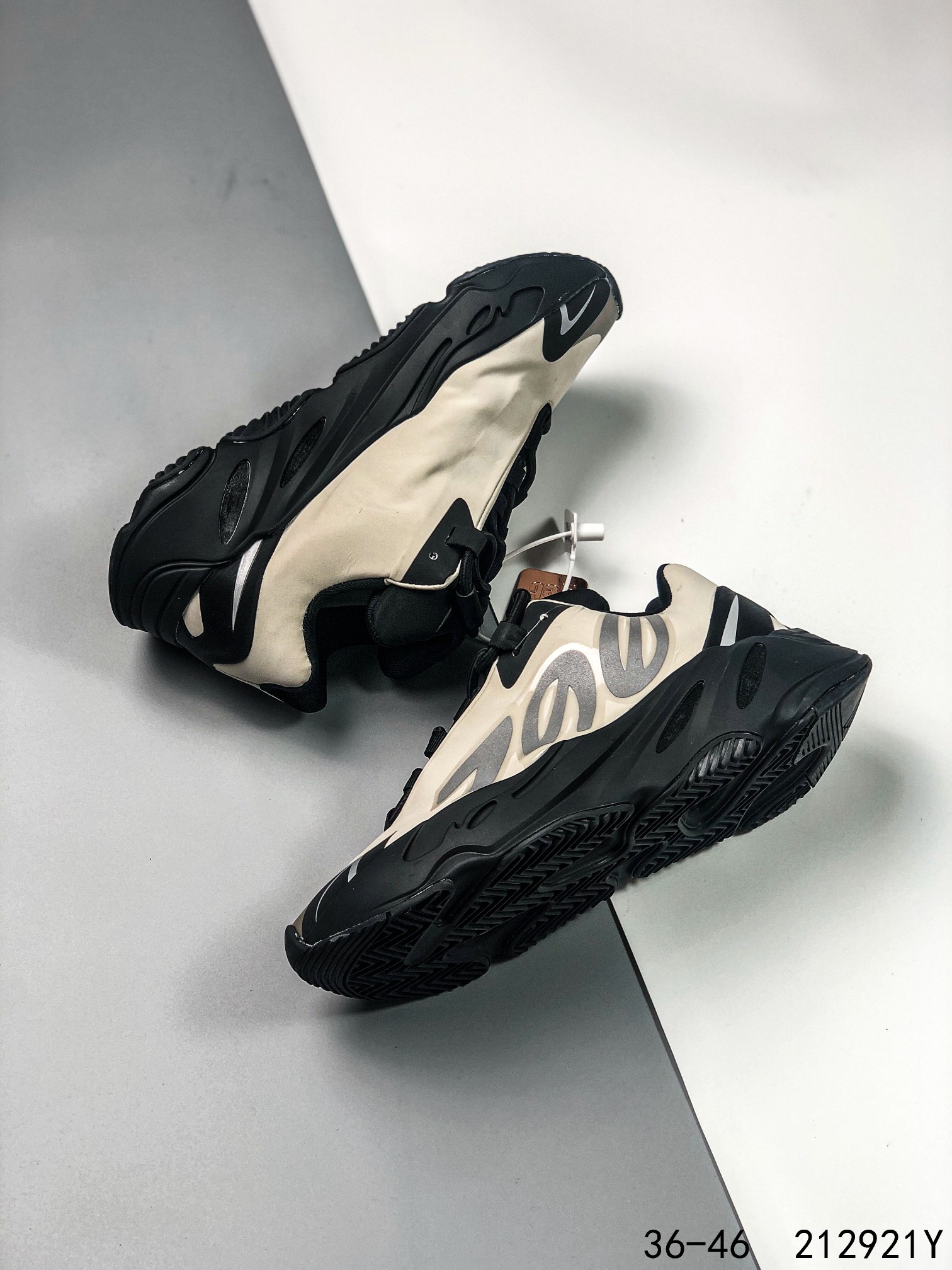 Yeezy 700 V2 Mens/Women's Sneakers Shoes 36 - 46