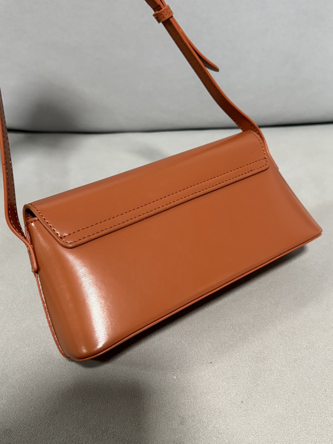 Celine 25ss Lulu Shoulder Bags Size 24*11.5*8cm