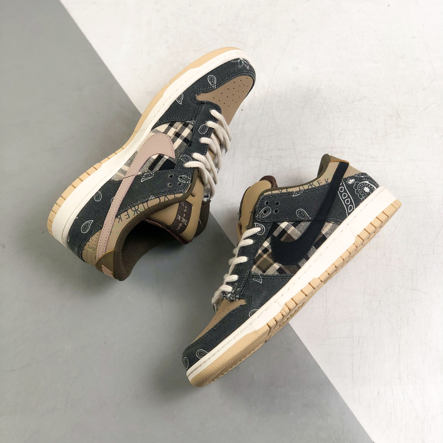 Nike SB Dunk Low x Travis Scott TS Mens/Women Sneakers Shoes 36 - 46
