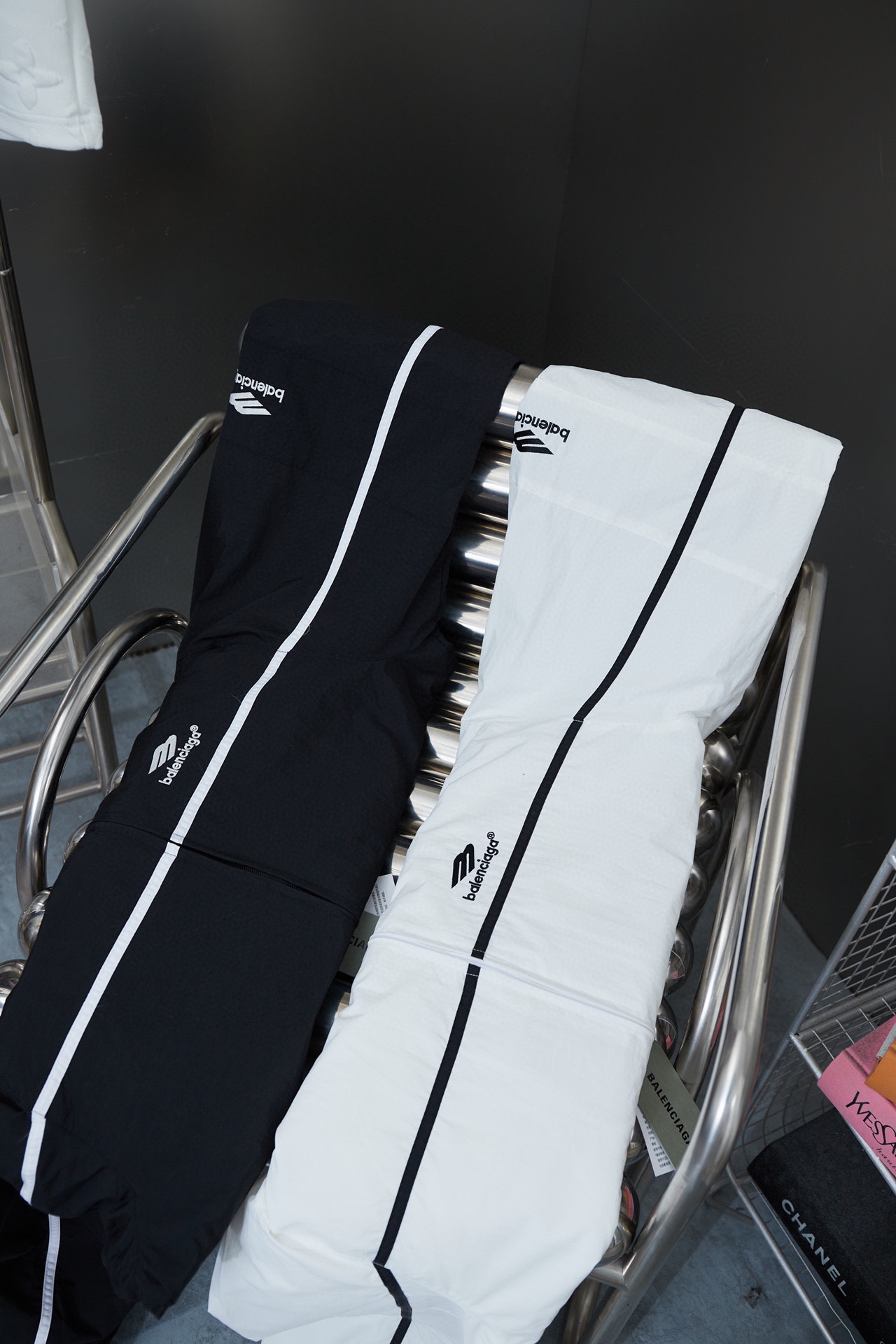 Balenciaga Waterproof jacket Size S-XL