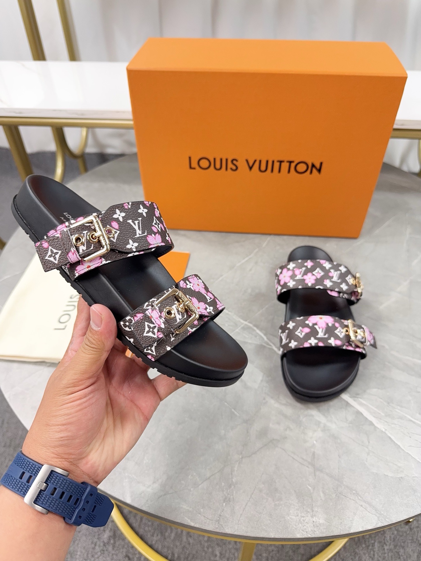 Louis Vuitton Pool Pillow Flat Comfort Slippers Size 36-46