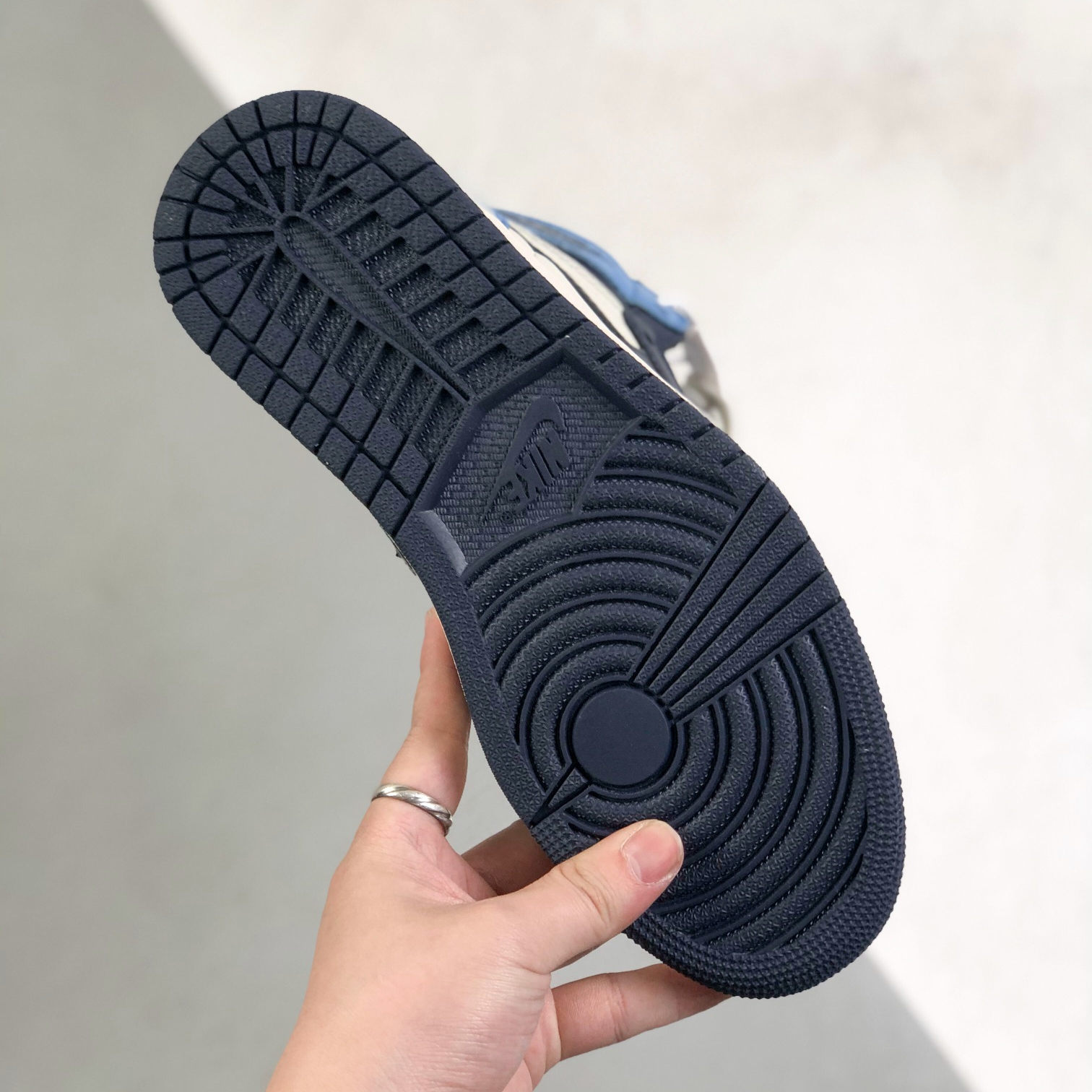 Nike Air Jordan 1 High Top Sneakers Shoes Gr. 36-46