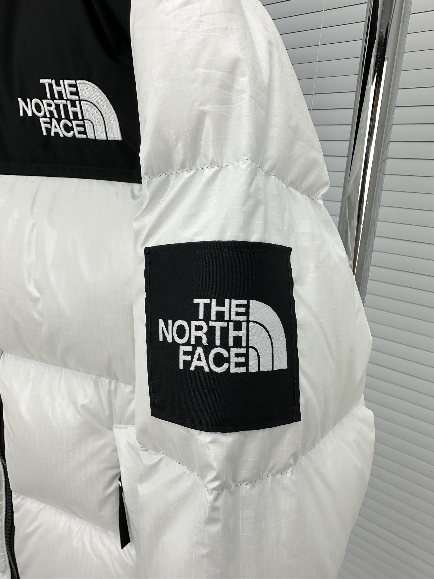 The North Face 1996 Men Women Winter Jacket XS-XXL