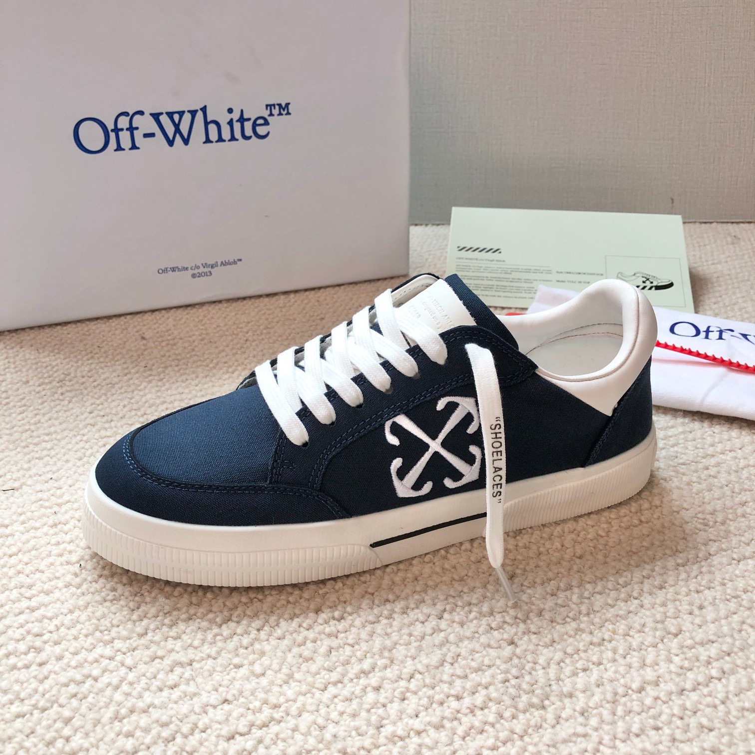 OFF White 2024ss New Low Vulcanized Sneaker Size 36-45