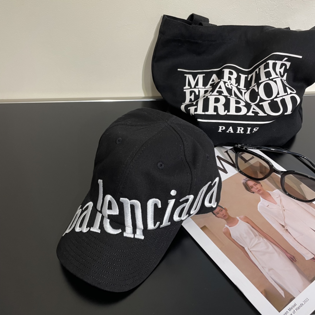 Balenciaga Baseball Cap