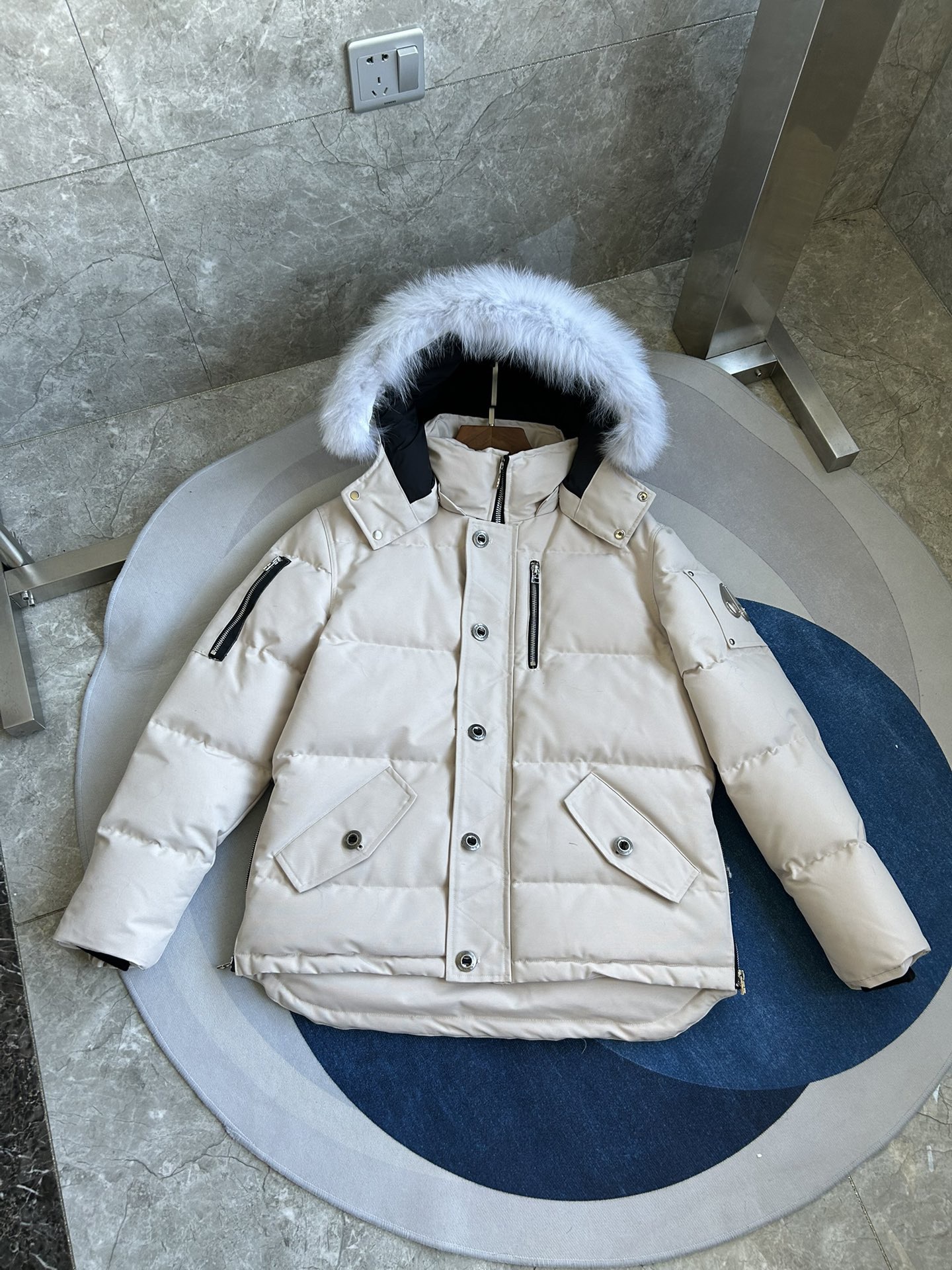 Moose Knuckles 06 Men Winter Jacket Size S-XXL Beige