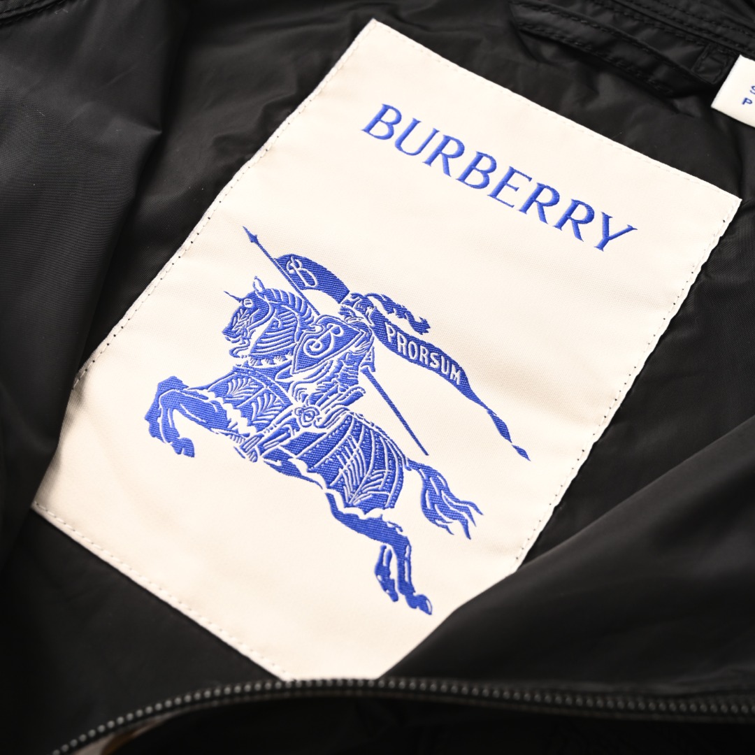 Burberry Unisex Jacket Size S-XL