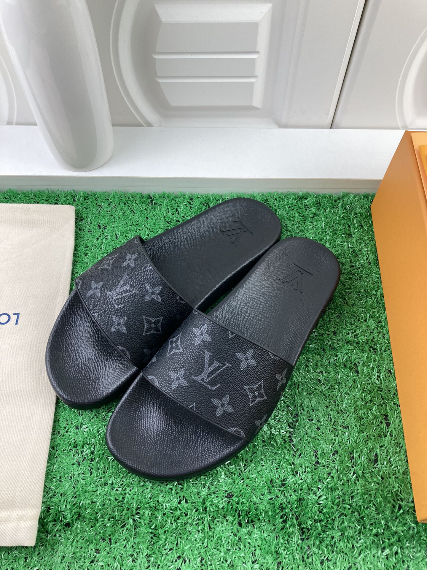 Louis Vuitton 2024ss Candy Series Slippers Size 36-45