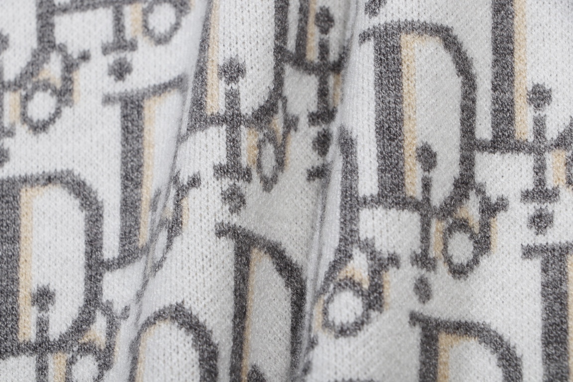 Dior Unisex Sweatshirt Size S-XL