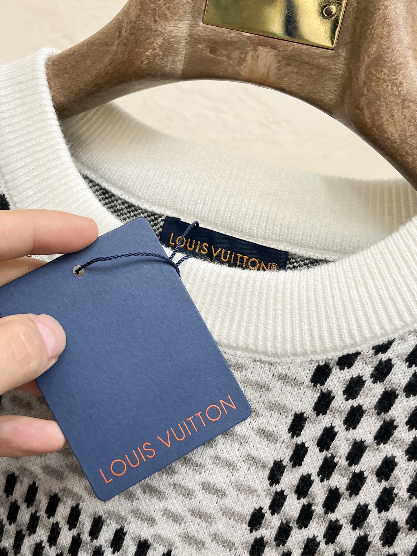 Louis Vuitton Unisex Sweatshirt Size M-XXXL