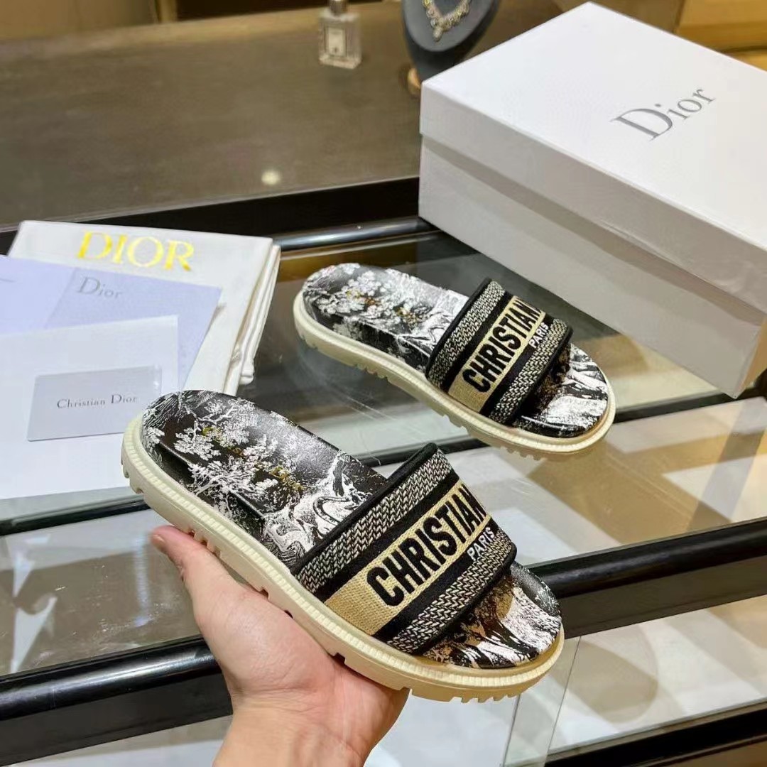 Dior Reverse Slippers Size 36-41