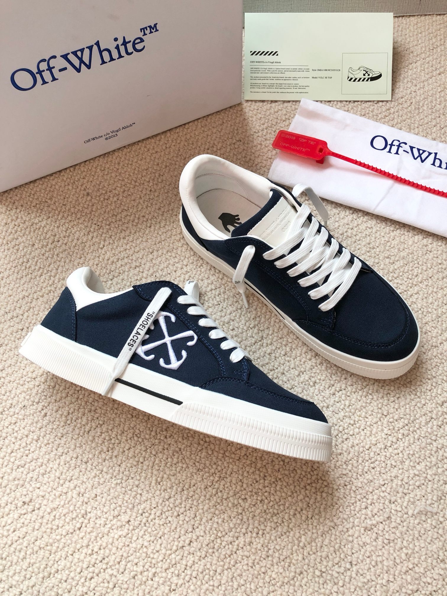 OFF White 2024ss New Low Vulcanized Sneaker Size 36-45