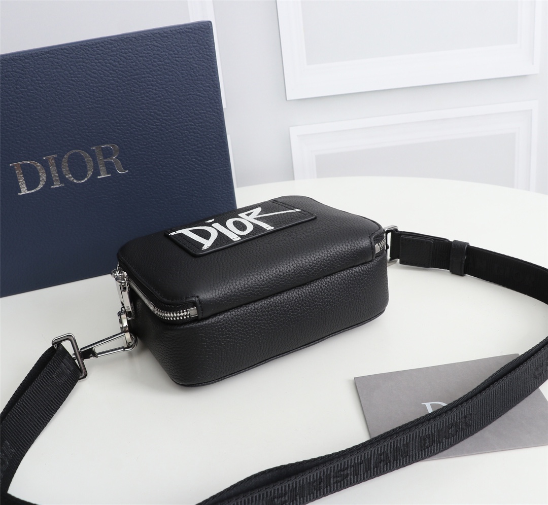 Dior Mens Shoulder Bags 17*12.5*5cm