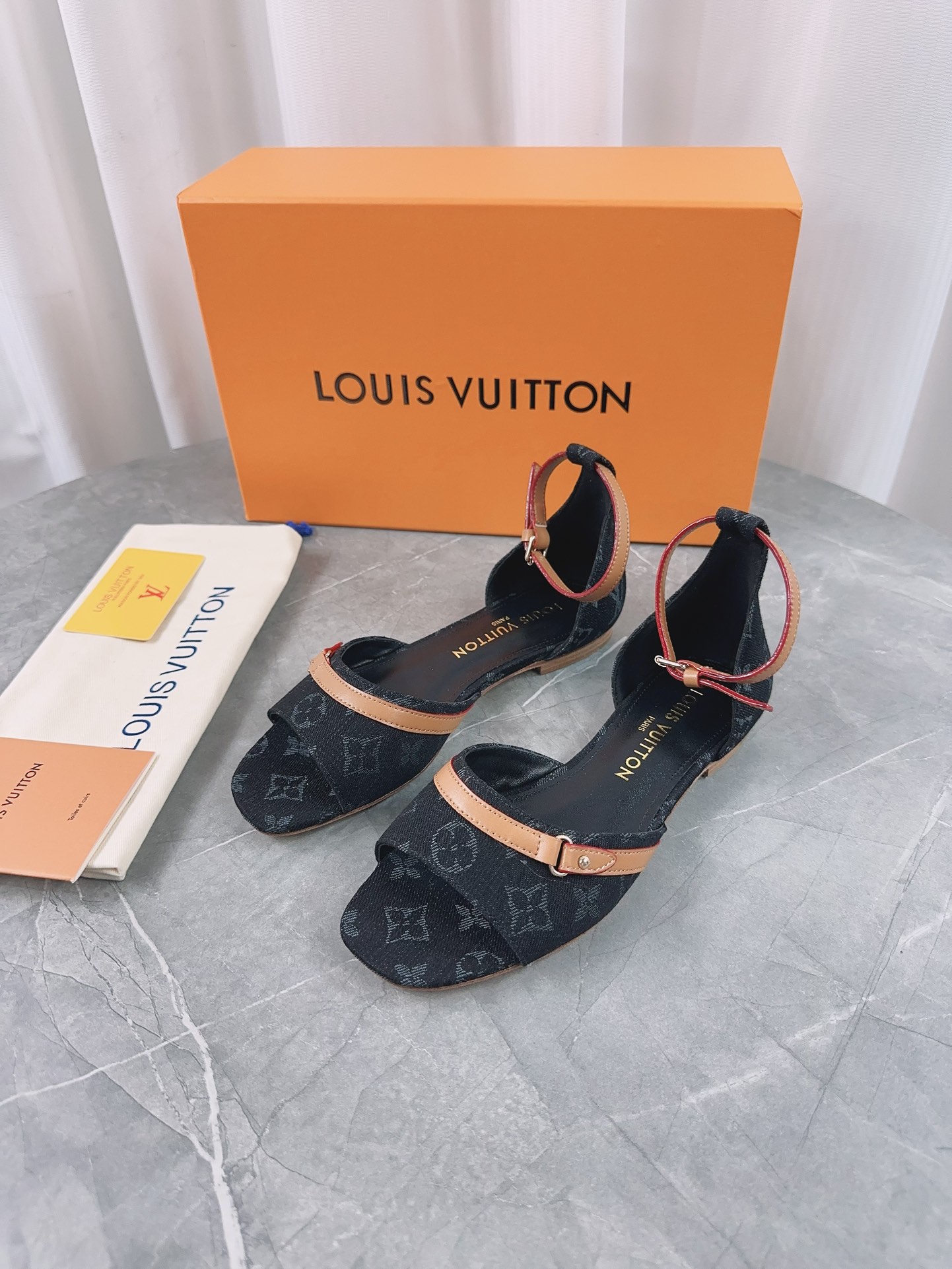 Louis Vuitton 2024ss Slippers Size 36-41